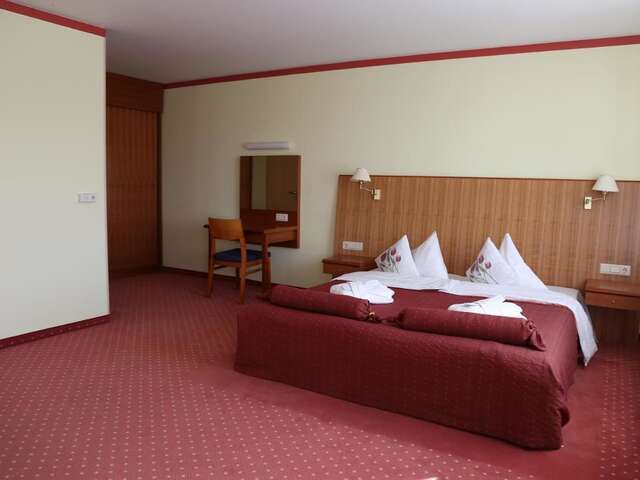 Отель Hotel Tigra Приекули-47